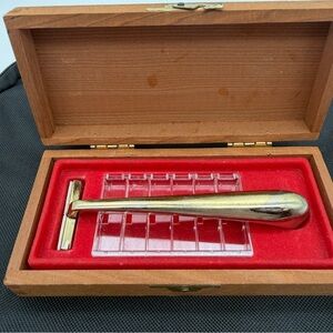 Vintage Barber Shop Old Fashioned Luxury Gold Razor In Wood Box